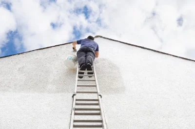 Peinture extérieure à Charroux — façades et ravalement